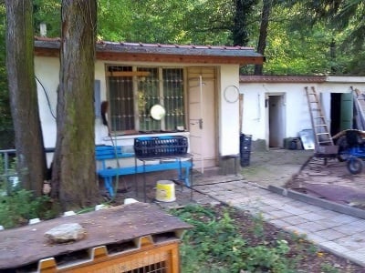 Вместо животни, живеещи в свободна среда - метални решетки и мизерия - писмо на читател от Стара Загора