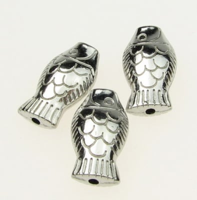 Мънисто метално риба 17х10х6 мм отвор 2 мм цвят сребро -10.80 грама -4 броя