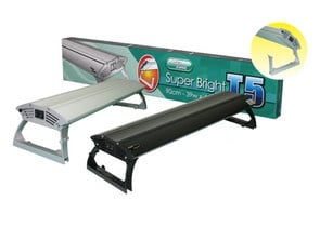 Осветление AZ SUPER BRIGHT 40 см T5-14W X2 черна