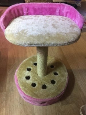 Драскало за коте цилиндър със столче