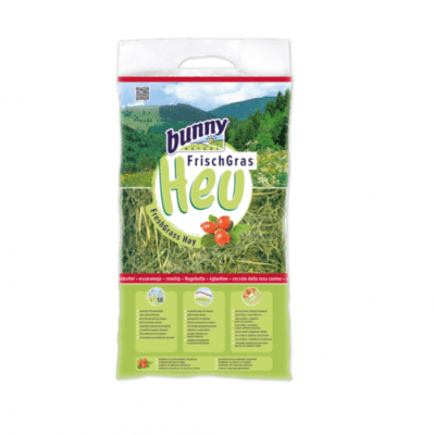 Сено за гризачи от свежа трева с шипки Bunny FreshGrass Hay Rosehip, 500гр