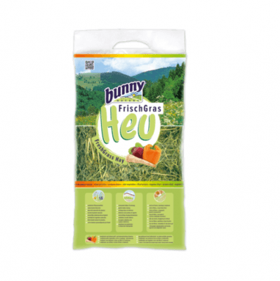 Сено за гризачи от свежа трева със зеленчуци, богати на баластни вещества и минерали Bunny FreshGrass Hay Vital-Vegetables, 500гр
