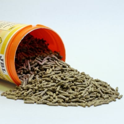 JBL Agivert 100мл; 250мл;1 литър - Храна за костенурки – пръчици с ливадни билки