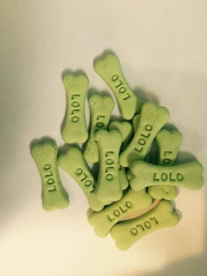 "Зеленчуци и кокалчета" - Бисквити за кучета