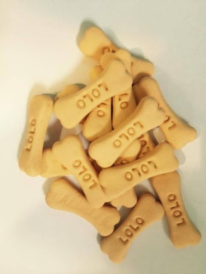 "Банан и кокалчета" - Бисквити за кучета