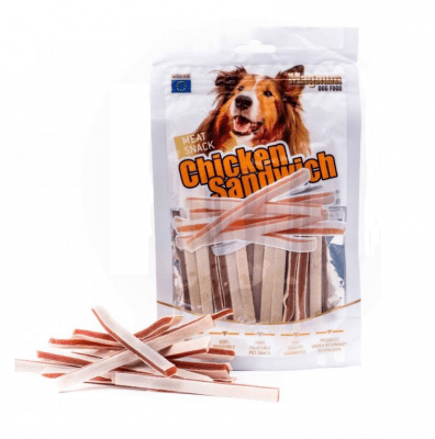 Лакомство за куче Magnum Сандвич с пилешко месо, 80гр