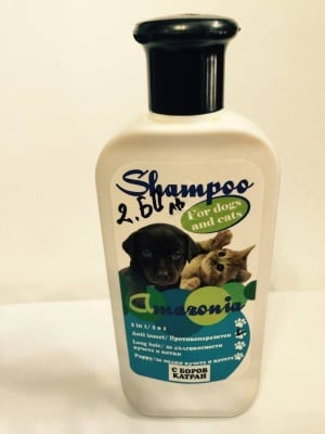 Шампоан за кучета и котета противопаразитен Amaznonia 200мл
