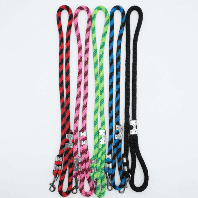 anipro повод въже ф12мм/120см червено/черно