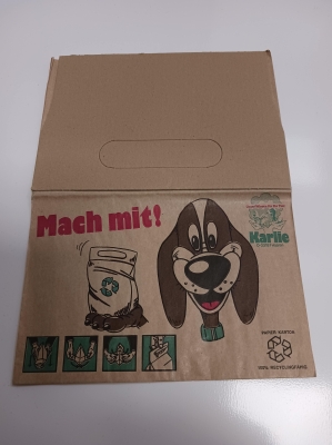 Торбичка с ръкохватки за събиране кучешки отпадъци