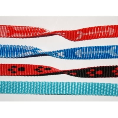 Повод с нагръдник от изк. лента 1.0 см., червен