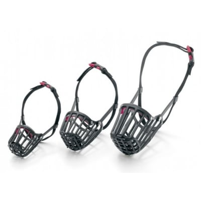 намордник пластмаса № 10