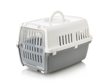 студено сиво / бяло