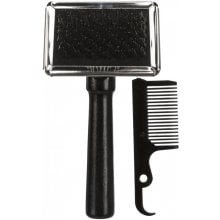 Мека четка с дървена дръжка.