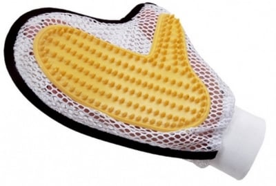 Ръкавица за почистване на козина при късокосмести кучета и котки