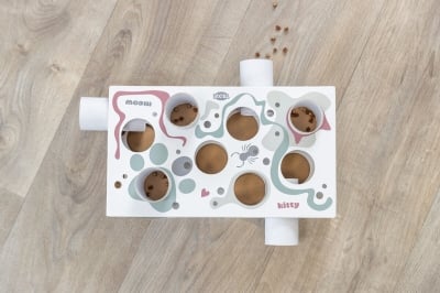 Интерактивна картонена игра за котки - размери  35 × 7 × 20 cm.