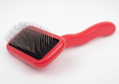 Четка - Chris Christensen - Kärben II Slicker Brush Red Small
