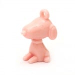 Висулка плътна куче 40x26x21 мм дупка 3.5 мм розова -50 грама ~ 8 броя