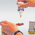 Емулсия от мултивитамини за рибки с основни аминокиселини JBL Atvitol, 50мл