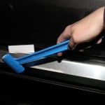 JBL Aqua-T Handy angle - Шпатула под ъгъл за почистване на стъклата на аквариума. 70мм острие от неръждаема стомана, дължина 300 мм