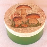 Фигура от папие маше, куче, 14,5 x 4 x 9 cm