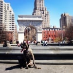 Жизел пред сграда